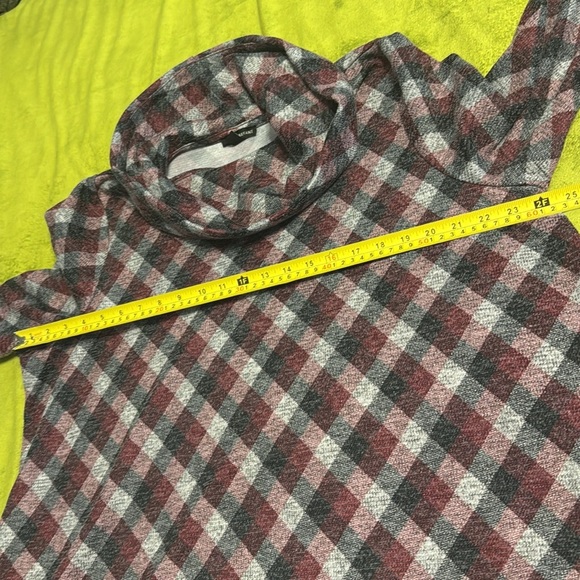 Lane Bryant Women Cowl Neck Pullover Sweater Top Size 22/24 Burgundy Plaid - Picture 3 of 6